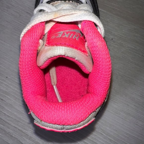 Nike Air Max 90 Retro Infrared Pink/ Black/White 408112-122 Infant 4C - Picture 9 of 11